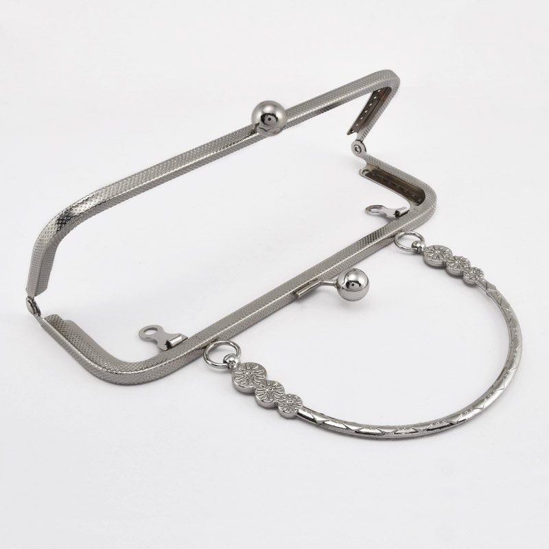 Фермуар металевий, Темне срібло, 19х16 см (BAG-062238)